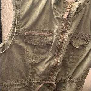 Army green vest